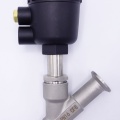 Pneumaticky ovládaný ventil se šikmým sedlem 45° CLAMP DN20 (K34)těsnění vhodné pro páru-PPL