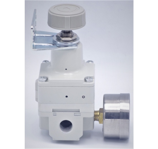 Redukční ventil s jemnou regulací G 1/4"   rozsah 0.1-4 bar