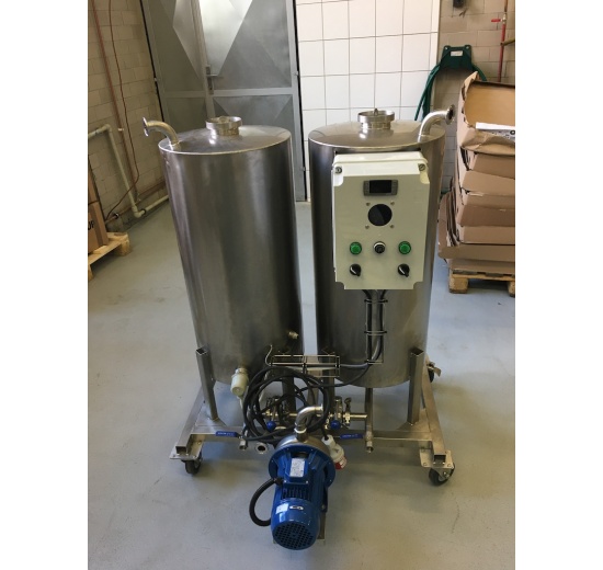 2 nádobová CIP stanice (vertikální provedení)