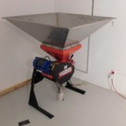 2 válcový šrotovník sladu / motor 2,2kW./400V