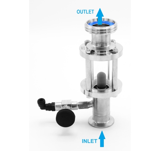 Provzdušňovací potrubní svíčka