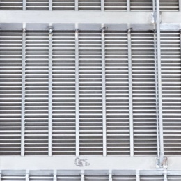 detail štěrbinového síta