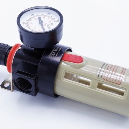 filtr s redukčním ventilem a plastovým ochranným krytem, 0 - 10 bar