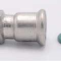 Přechodka lisovací/závit vnější 18 mm x 1/2"