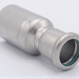 Lisovací redukce (redukovaná vsuvka) M/F 28/18 mm, nerezová