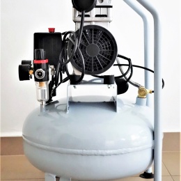 vzduchový bezolejový kompresor, maximální tlak 8 barů