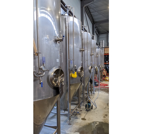 kvasné, fermentační tanky 10 HL