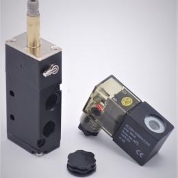 Elektromagnetické rozvaděče 5/2