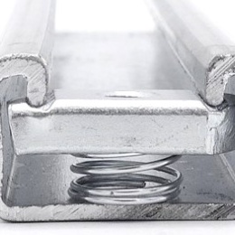 Posuvné matice s pružinou M8