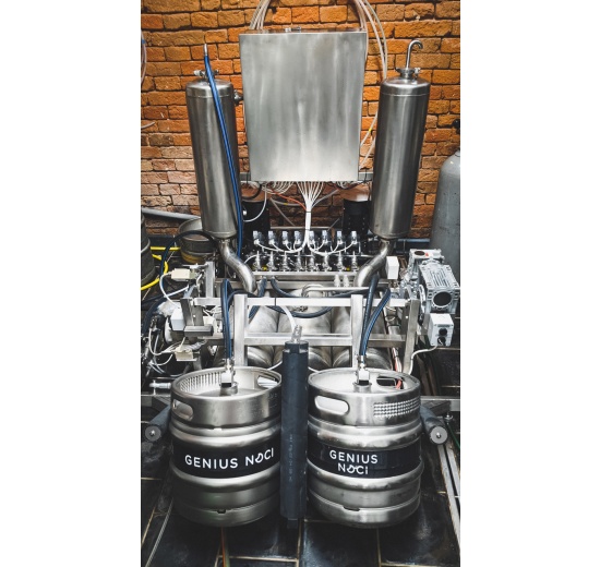 Automatická myčka a plnička KEG sudů pro řemeslné pivovary