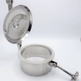 Netlakový průlez nerezový DN200