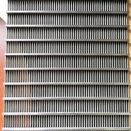 svařované štěrbinové síto pro scezování rmutu ve scezovacím tanku varného bloku