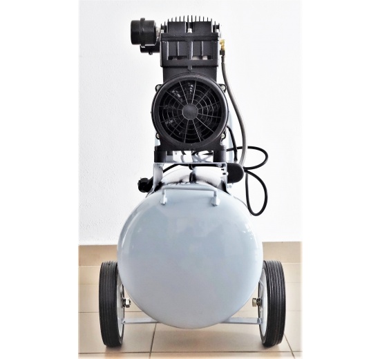 bezolejová technologie, kompresor do minipivovarů, průtok 200 l za minutu, objem vzdušníku 50 litrů