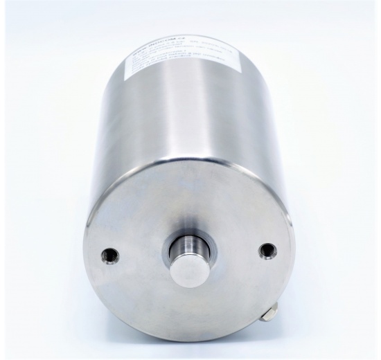 celonerezový pneumatický jednočinný pohon, slouží k otevírání a uzavírání přímých klapek