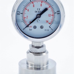 celonerezový tlakoměr s oddělovací membránou, číselník 63 mm, clamp límeček 64 mm, 0-1 bar