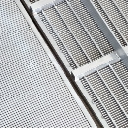 detail nerezového síta