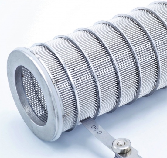 detail štěrbinového síta - průlina 0,3 mm