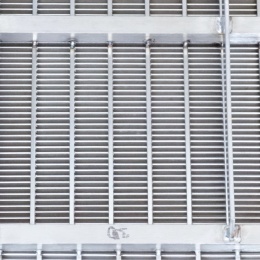 detail štěrbinového síta