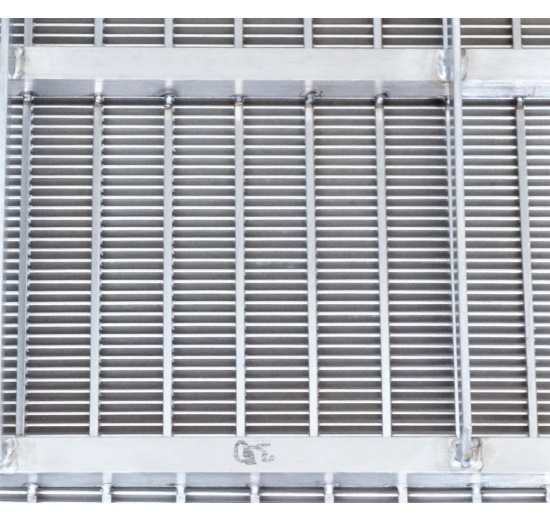 detail štěrbinového síta