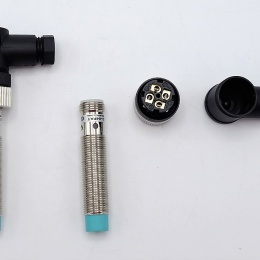 Indukční snímače - úhlový konektor 90°