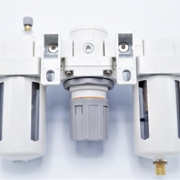 kombinovaná jednotka - filtr + regulátor + lubrikátor