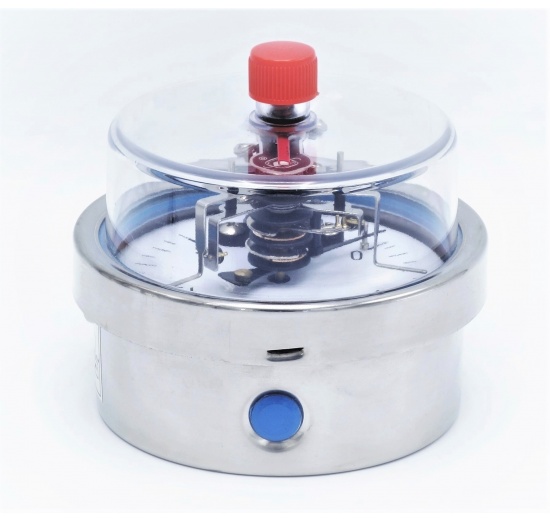 manometr se spínacími kontakty