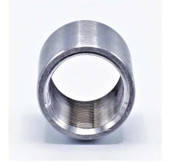 mufna z nerezové oceli s vnitřním závitem na obou koncích pro závitové spojení trubek