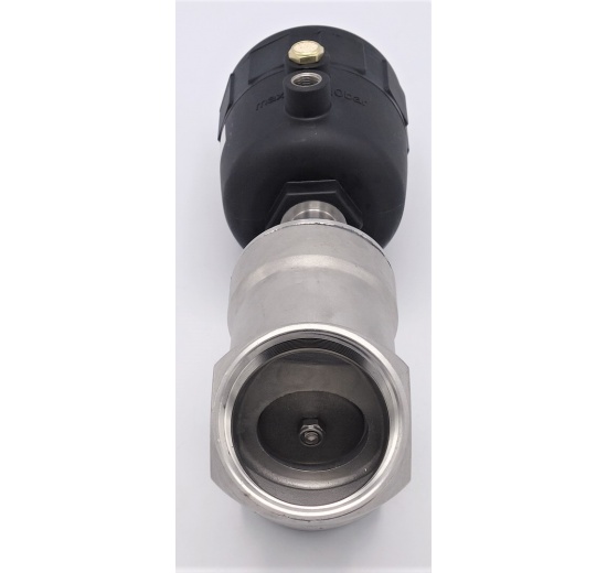 Pneumaticky ovládaný ventil se šikmým sedlem- 45°,  G-závit  2"