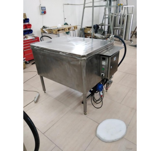 Ponorný / skříňový pasterizér