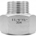Redukce závitová VNI/VNĚ /se šestihranem/ typ 324  Závitové fitinky, nerezová ocel 1.4301
