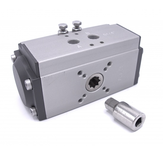 Unašeč pneupohonu pro kulový kohout, čep 8x8 mm