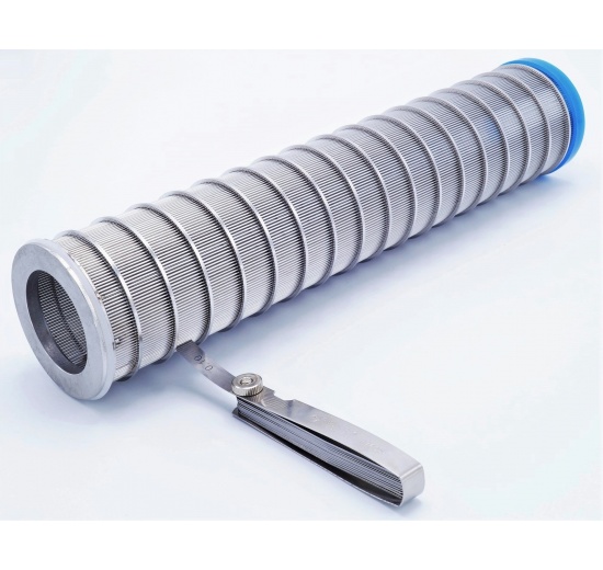 vnitřní náhradní vložka s průlinou 0,1 mm určená do trubkového rohového filtru DN 50