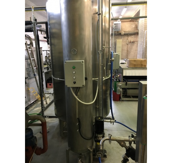 Zařízení pro sycení nápojů